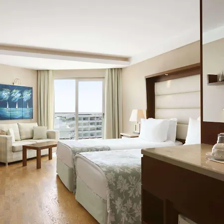 Ramada Plaza Hotel